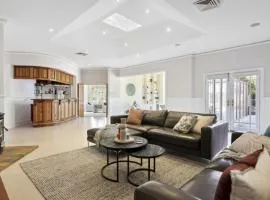 Peninsula Farm Stay