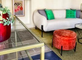 Maison Régine 4 Châteaux Lastours tout neuf sur booking, hotel en Lastours