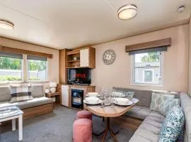 Coastal Caravan at Seton Sands -Near Edinburgh
