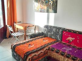 Cozy Bay Little Apartment, Hotel in Beirona