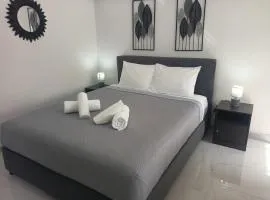Lemon Suites