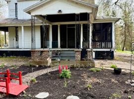 Cozy Lakeside Retreat, hotel v mestu Constantia