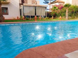 Villa Marinazur- Luxe-Piscine Privée & Rooftop design, hotel i Saïdia