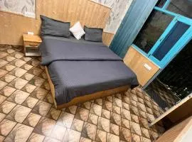 Riverview 360 Boutique Hotel & Cafe Old Manali