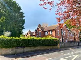 Pickwicks Guest House