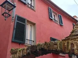 Le finestre su Montemarcello