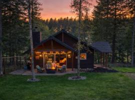 Chickadee Cabin - Boutique Stay close to Downtown, hotel Whitefishben