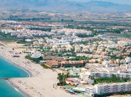 Habitación tranquila con piscina cerca del mar - Zurgena, hôtel à Zurgena