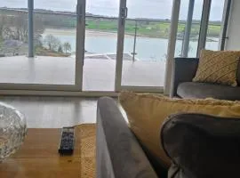 Melan - Menai View Luxury Apartment - balcony near Snowdonia
