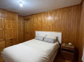 Habitación amplia, acogedora y cálida