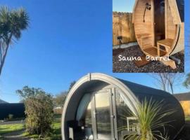 Trá na Mbó Glamping Pod - Copper Coast Glamping Pods, hotel a Waterford