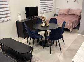 Lailukot, hotel en Hellisholar