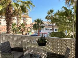 Los Lentiscares Apartment, hotel a Torrox Costa