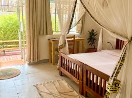Villa Katwe โรงแรมในMasaka