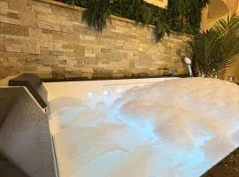 Évasion duo, Suite Atypique privative, Hammam & Balnéo