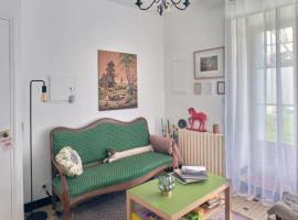 Ma maison du port, готель у місті Guipry-Messac