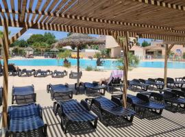 Le luminosa des Dahlias Les sables du midi, hotel u gradu Serignan