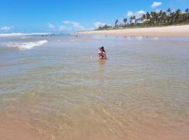 Chalé Pé na Areia: Camaçari'de bir otel