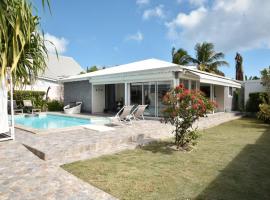 Villa Almeida à 500m de la plage, hotel em Courcelles