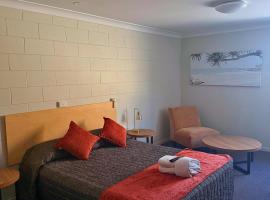 Village National The Isaac, Hotel in Moranbah
