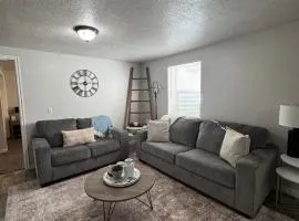 Cozy Apt in Downtown Logan