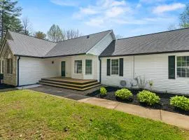 Spacious Mountain View home in Asheville