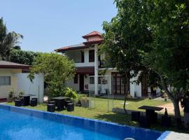 Airways Hotel - Katunayake, Hotel in Katunayaka