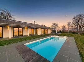 Ballens One – hotel w mieście Yens