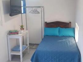 Habitación acogedora y tranquila，科米坦德多明格斯的飯店