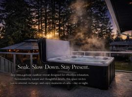 The Stag House - Hot Tub Theatre Arcade Games & Sleeps 18, хотел в Лангли