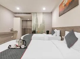 Hotel O THE FERN SUITES