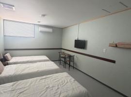 阿嘉島ゲストハウス アキザタ, hotel em Zamami