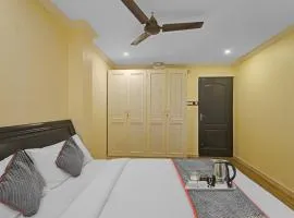 Super Townhouse Fantasea Hotels Near OMR