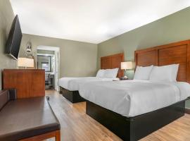 Quality Inn & Suites near Panama City Beach, khách sạn ở Panama City