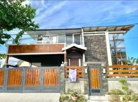 Aesthetic Luxury Estate near BGC and AIRPORT