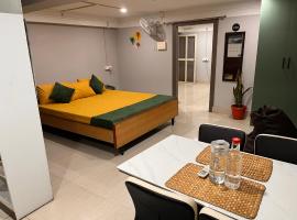 구와하티에 위치한 호텔 Peaceful Garden Villa near Sankardev Netralaya