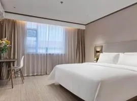 Hanting Hotel Guangzhou Baiyun Airport and Renhe Metro Station