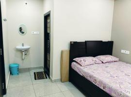 Sri Datta Paduka Nivas, hotel di Pithāpuram