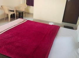 jAYESH PALACE, hotel a Loni Kālbhor