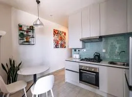 Stylish apartment at Millenium Heights