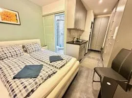 24 hour-Self Check-in Apartment Námestie Svätého Egídia