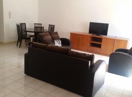 T & H Vacation Condo @Marina Court, hotel in Kota Kinabalu
