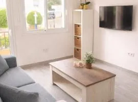 Beachfront Studio in Castillo de la Duquesa