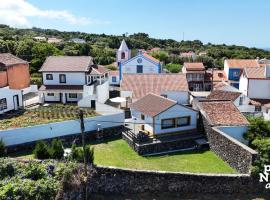 Casa da Gente by PontaNegraAzores, hotel a Biscoitos