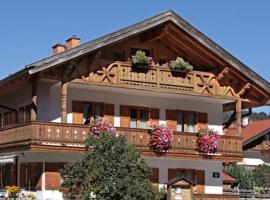Ferienwohnung Alpenwelt, ξενοδοχείο σε Mittenwald