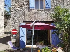 à 10 mn des Gorges de l'Ardèche