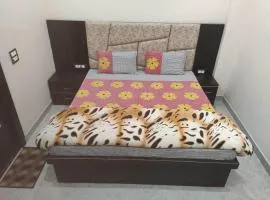 Shri Shyama seva kunj