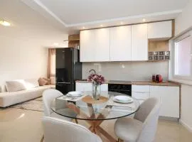 Maresca Apartment