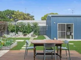 Wild Rose Cottage, 100M to the water