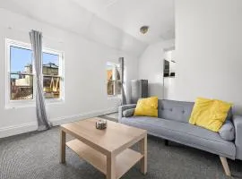 2Bed apartment 2 King zip&link Workspace Parking Wi-Fi
